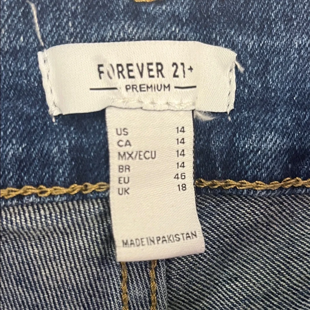 Forever 21 Dark Blue Skinny Jeans - Picture 2 of 5